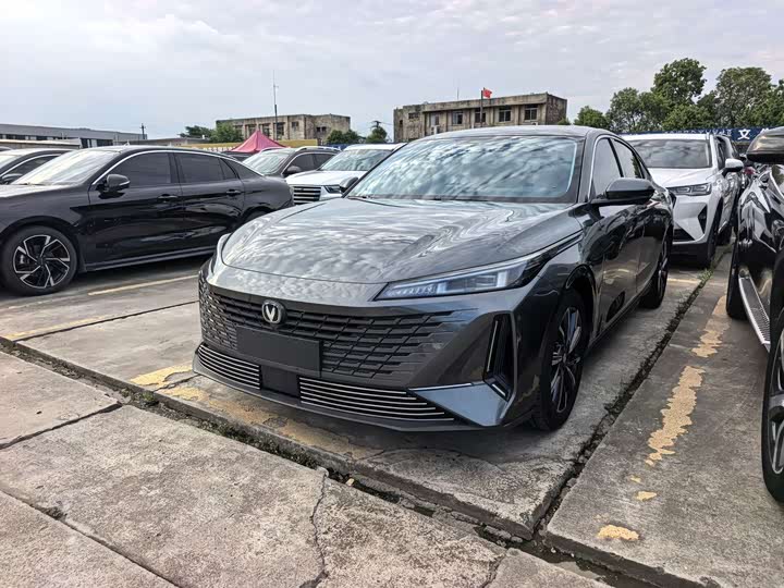 Changan Yida, 2022 — купить в Чебоксарах под ключ