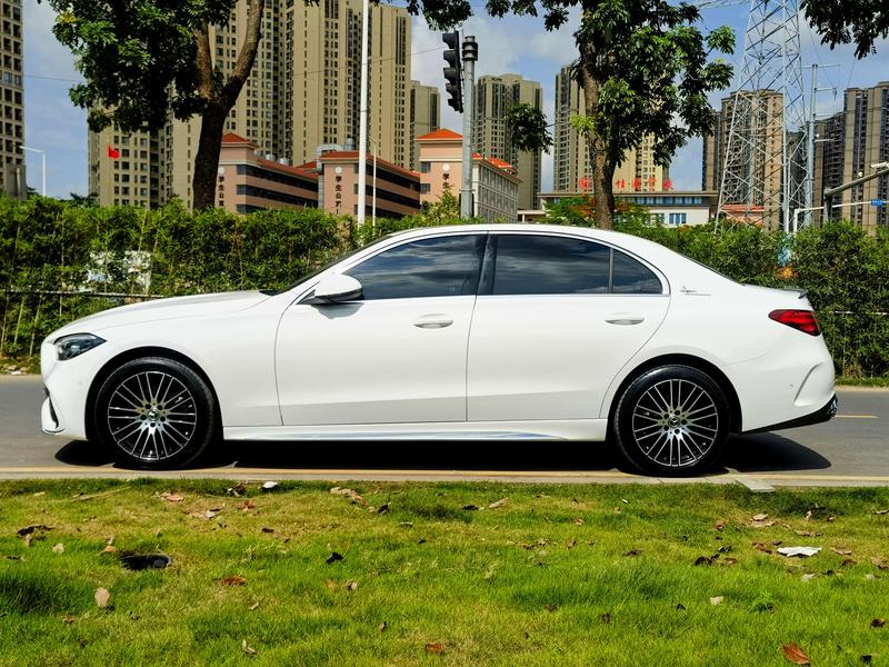 Mercedes-Benz C-Class, 2024 — фото 4 из 12