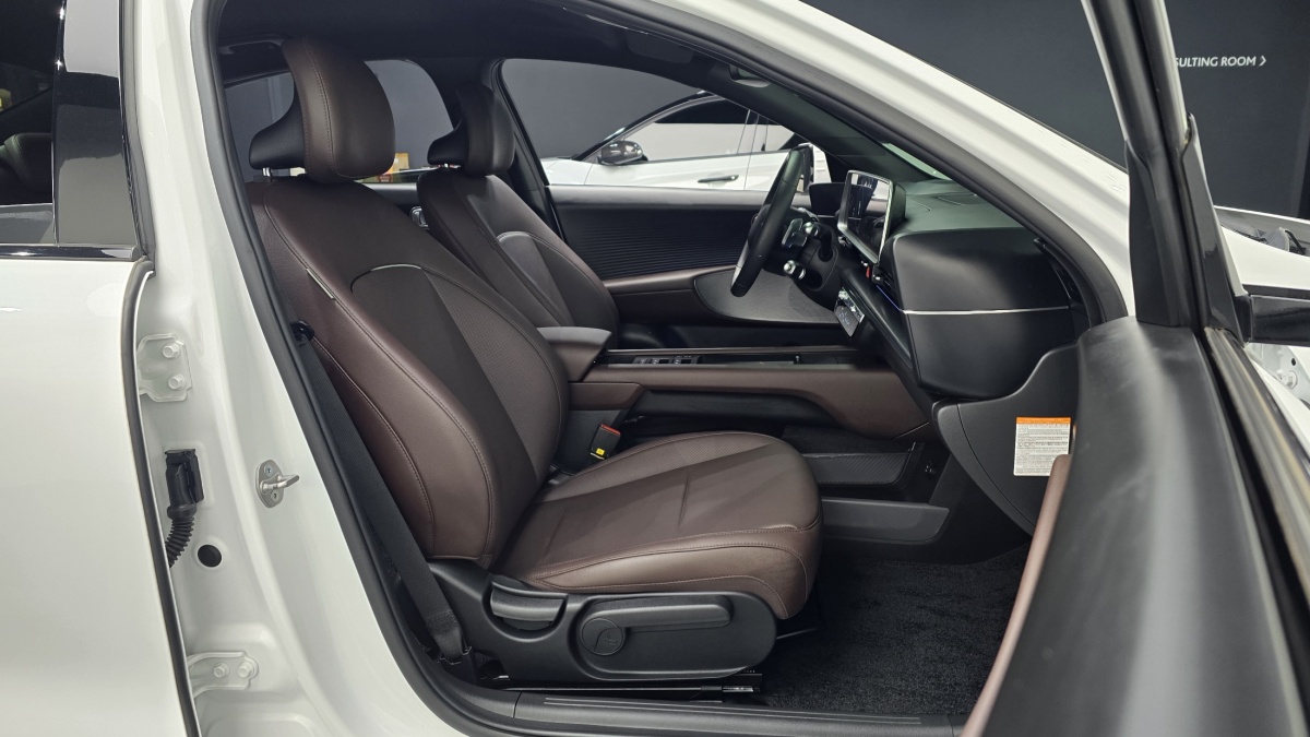 Hyundai Ioniq 6, 2023 — фото 9 из 12