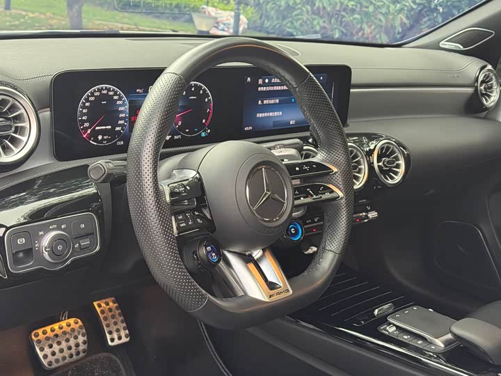 Mercedes-Benz A-Class AMG, 2024 — фото 8 из 9