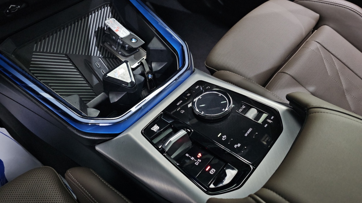 BMW X3, 2025 — фото 8 из 12