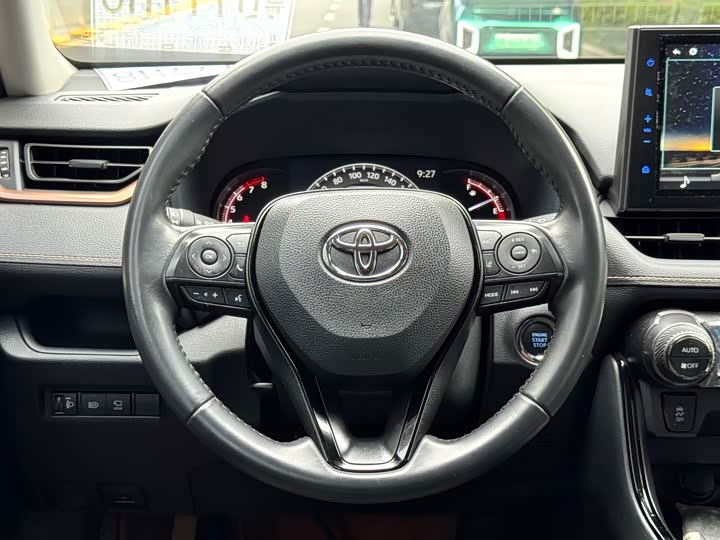 Toyota Wildlander, 2022 — фото 6 из 9