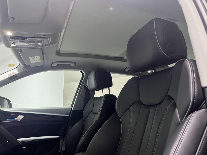 Audi Q5L Sportback, 2021 — фото 8 из 10