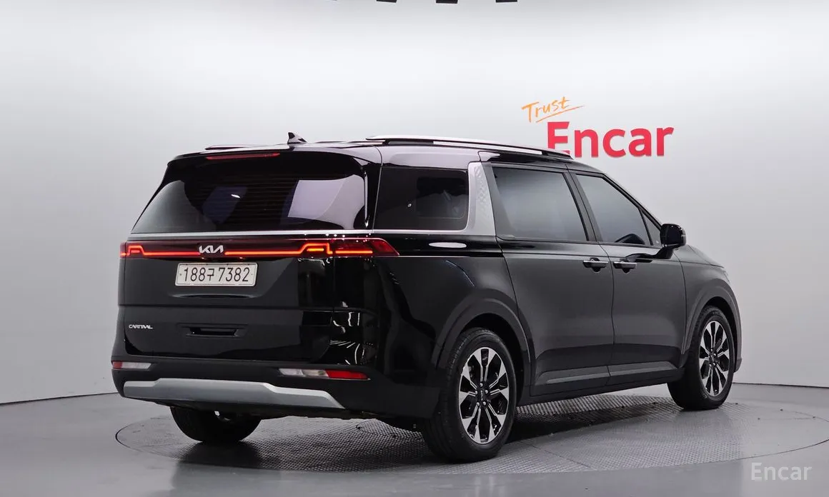 Kia Carnival, 2022 — фото 2 из 12