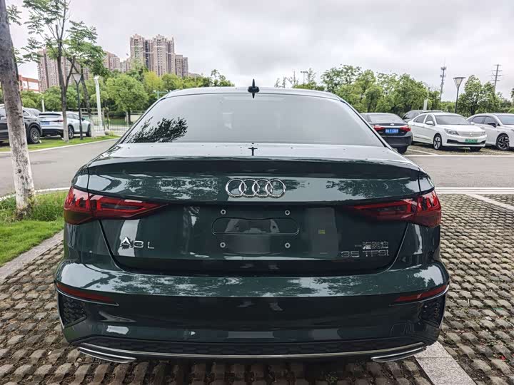 Audi A3, 2023 — фото 3 из 9