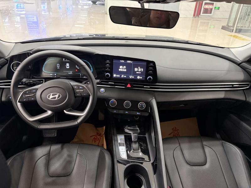 Hyundai Elantra N line, 2024 — фото 7 из 10