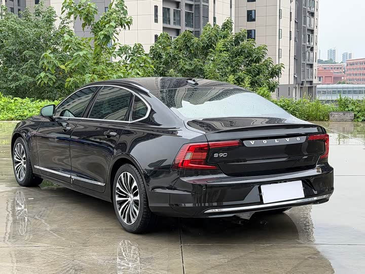 Volvo S90, 2023 — фото 4 из 9
