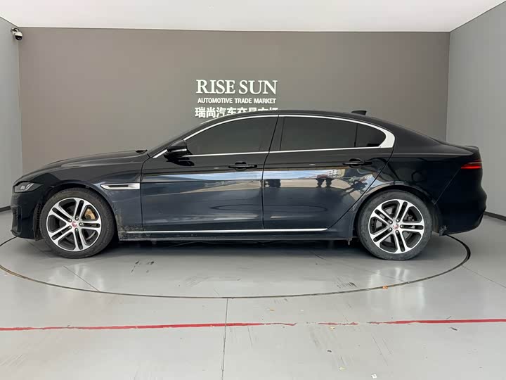 Jaguar XE L, 2024 — фото 4 из 9