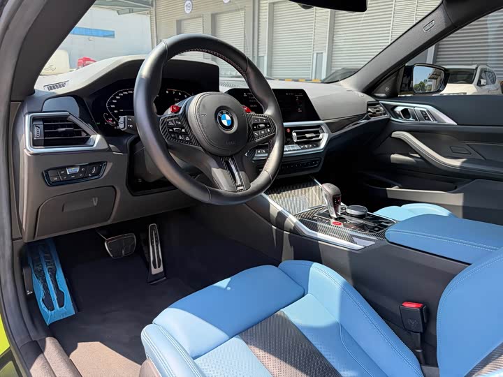BMW M4, 2022 — фото 7 из 9
