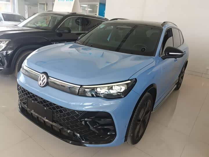 Volkswagen Tiguan L Pro, 2024 — фото 2 из 9