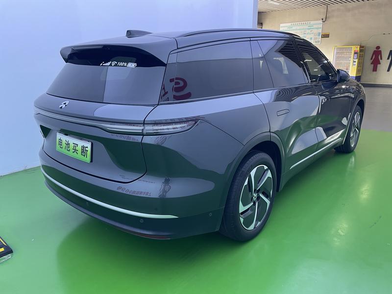 Nio ES8, 2023 — фото 6 из 12