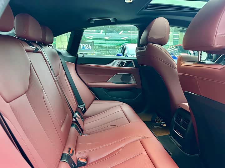 BMW i4, 2026 — фото 9 из 9