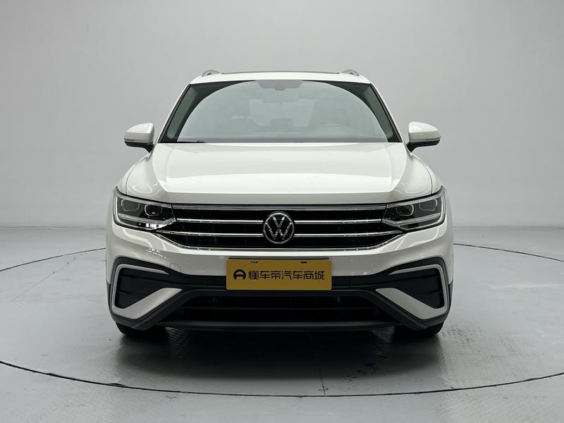 Volkswagen Tiguan L Pro, 2022 — фото 2 из 12