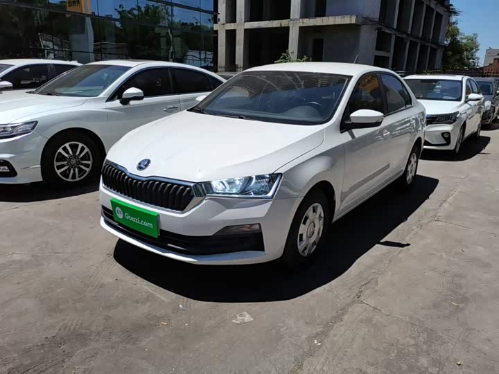 Skoda Rapid, 2022 — фото 2 из 9