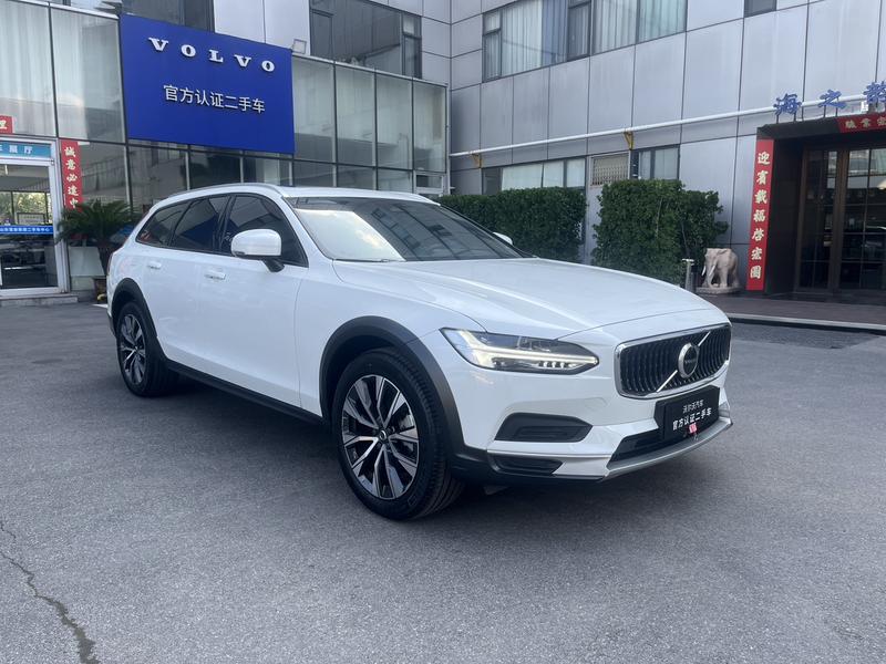 Volvo V90, 2024 — фото 3 из 12