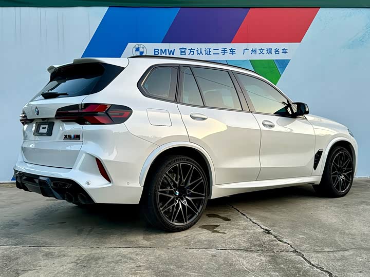 BMW X5 M, 2025 — фото 5 из 9
