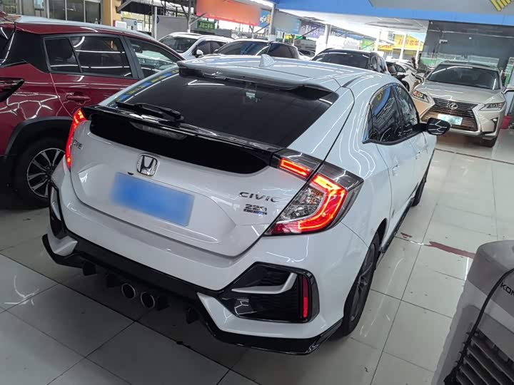 Honda Civic, 2021 — фото 7 из 9
