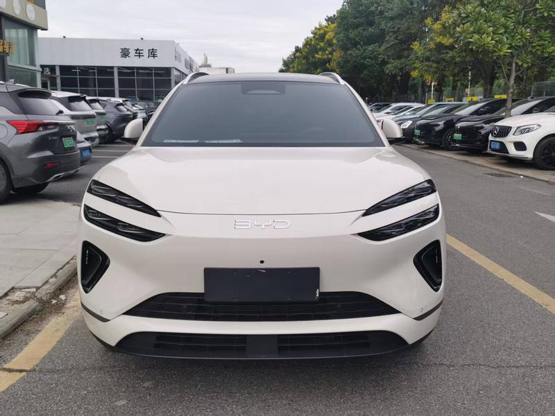 BYD Sea Lion 06 Hybrid/EV, 2026 — фото 2 из 10