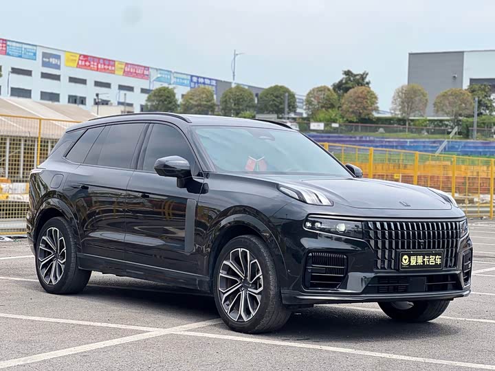 Lynk & Co 09 EM-P Hybrid, 2022 — фото 6 из 9