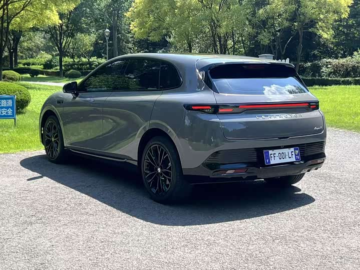 Leapmotor Lafa5, 2026 — фото 4 из 9