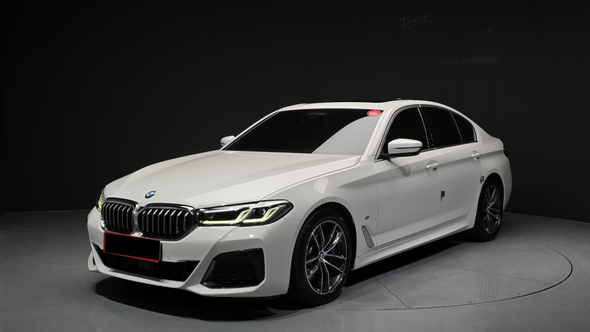 BMW 5 Series, 2021 — купить в Перми под ключ