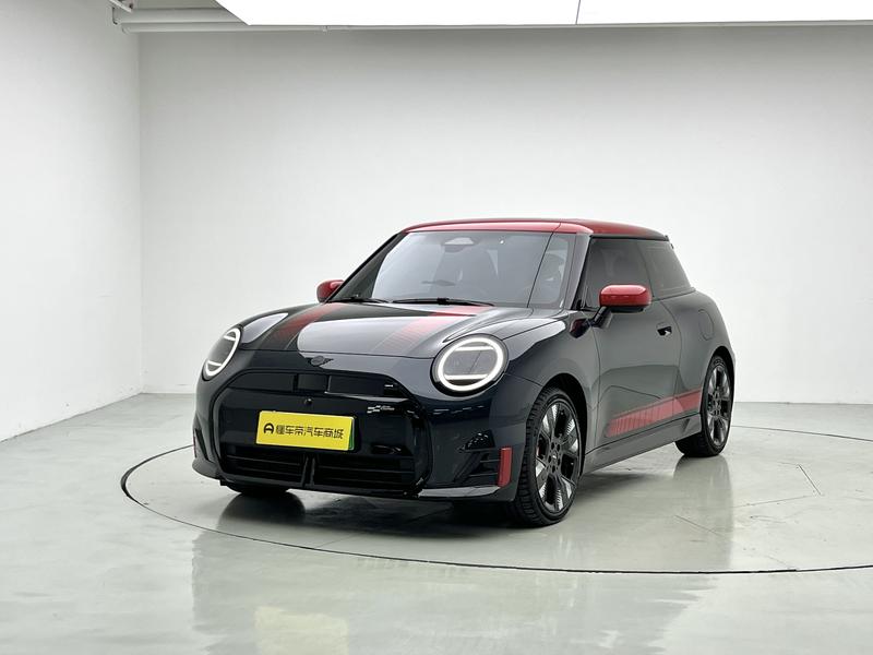 Mini Cooper JCW, 2025 — купить в Владимире под ключ
