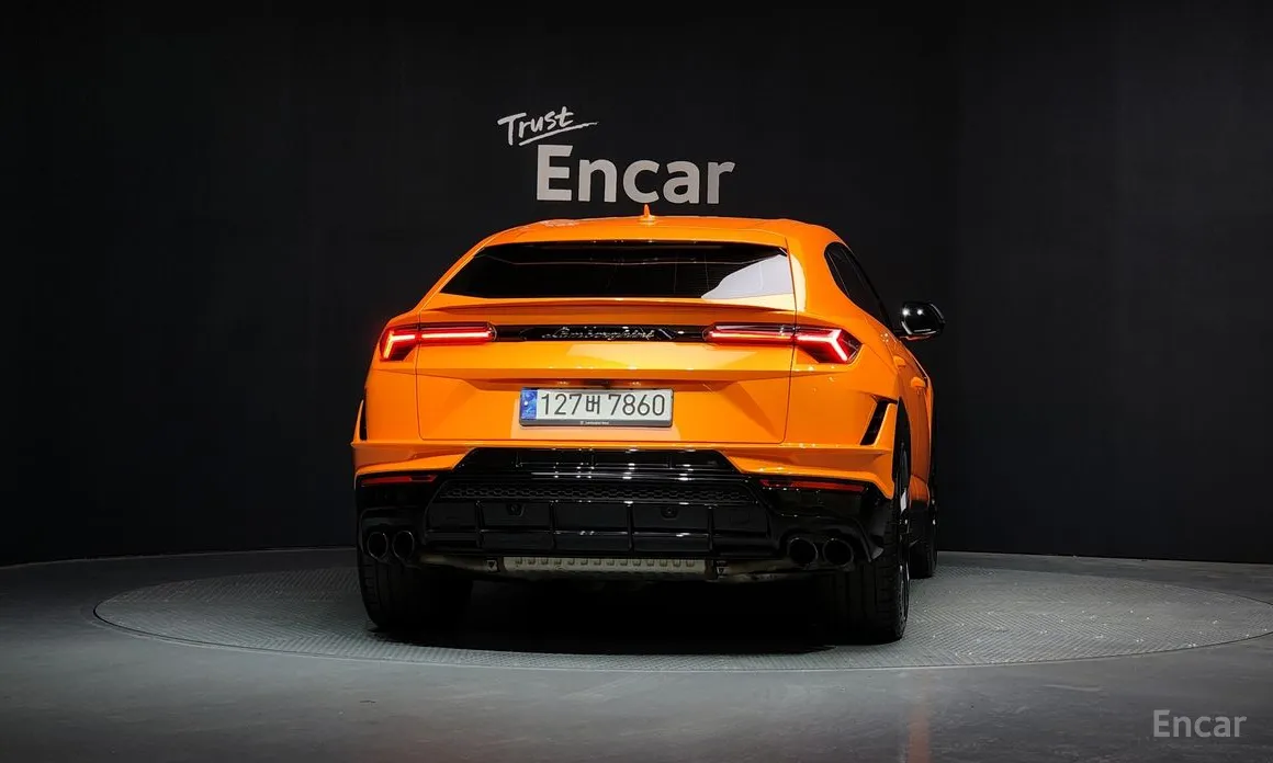 Lamborghini Urus, 2023 — фото 4 из 12