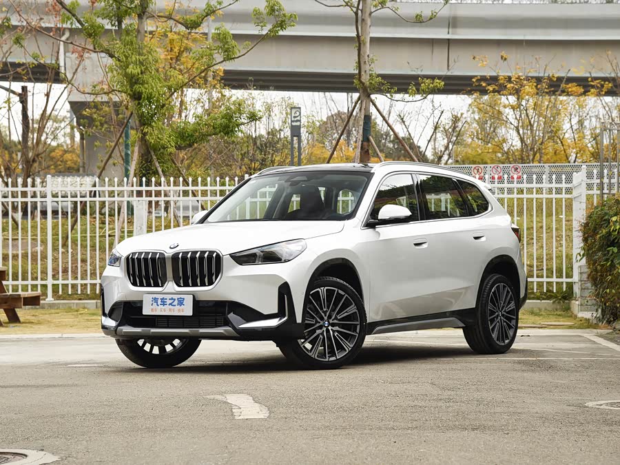 BMW X1, 2026 — купить в Калуге под ключ