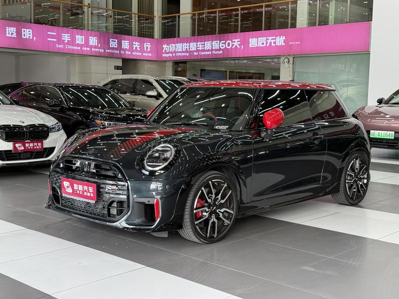 Mini Mini JCW, 2025 — купить в Смоленске под ключ