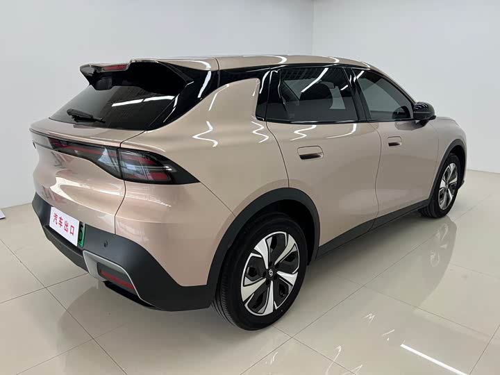 Changan Qiyuan (Nevo) Q05, 2025 — фото 4 из 9