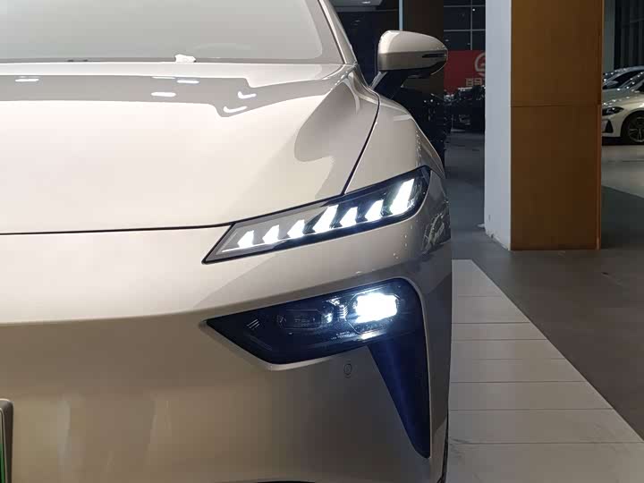 Dongfeng Yipai eπ 007, 2025 — фото 2 из 9