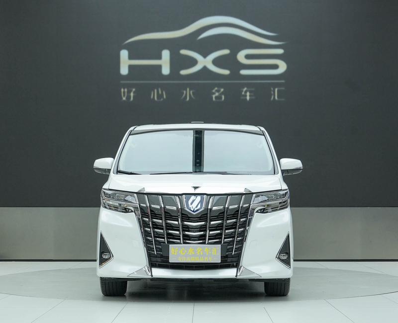 Toyota Alphard, 2022 — фото 2 из 12