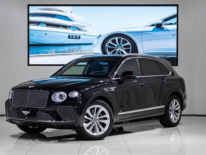 Bentley Bentayga, 2022 — купить в Брянске под ключ