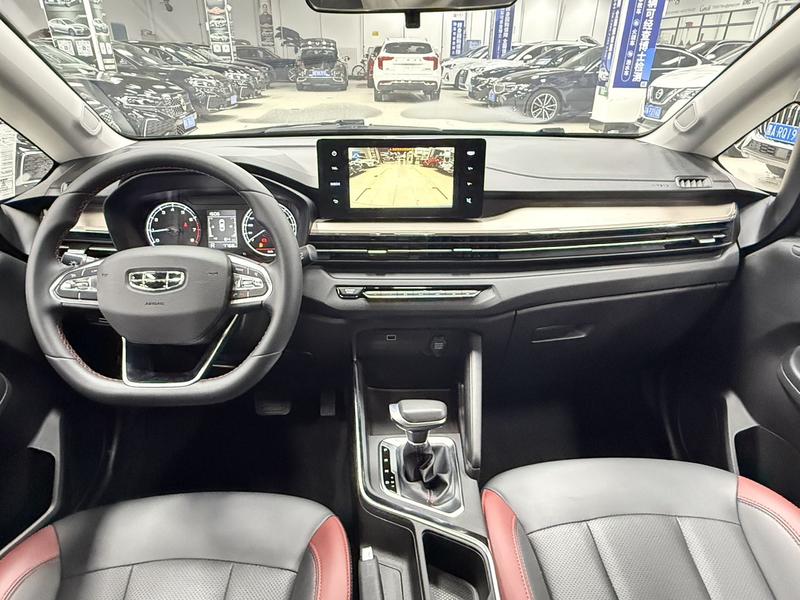 Geely Vision X3, 2021 — фото 7 из 12