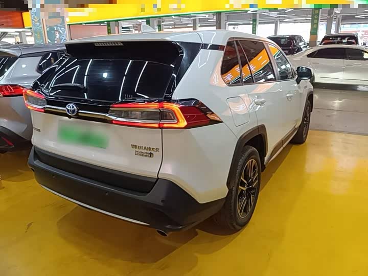 Toyota Wildlander Hybrid, 2022 — фото 7 из 9