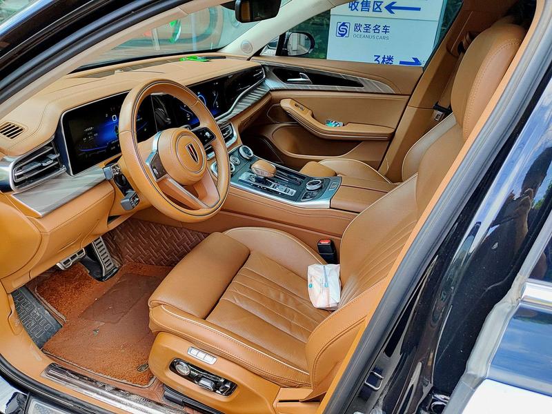 Hongqi H9, 2022 — фото 7 из 11