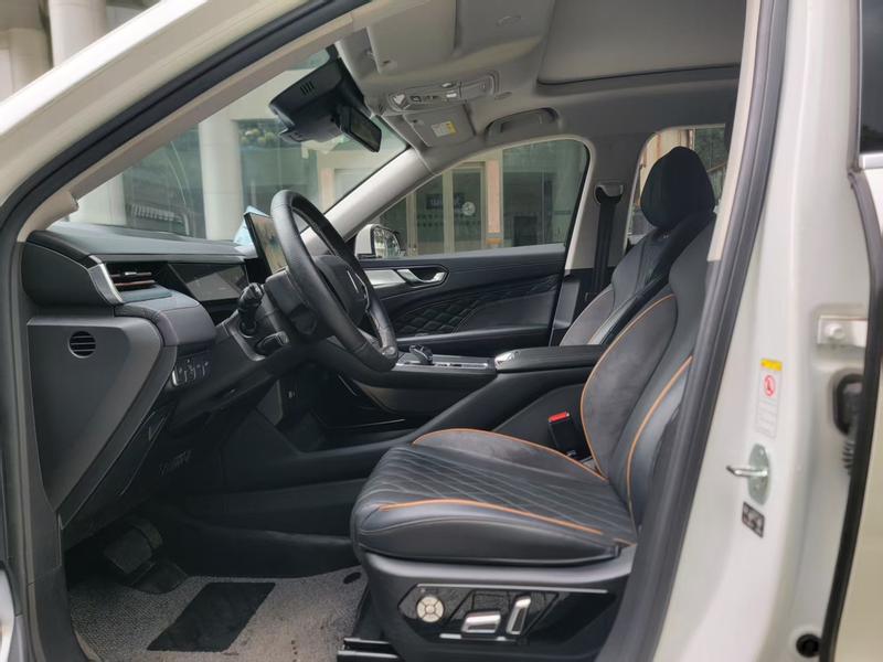 Wey Latte DHT Hybrid, 2022 — фото 6 из 8