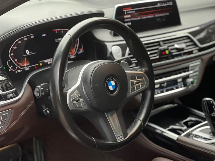 BMW 7 Series, 2022 — фото 4 из 9