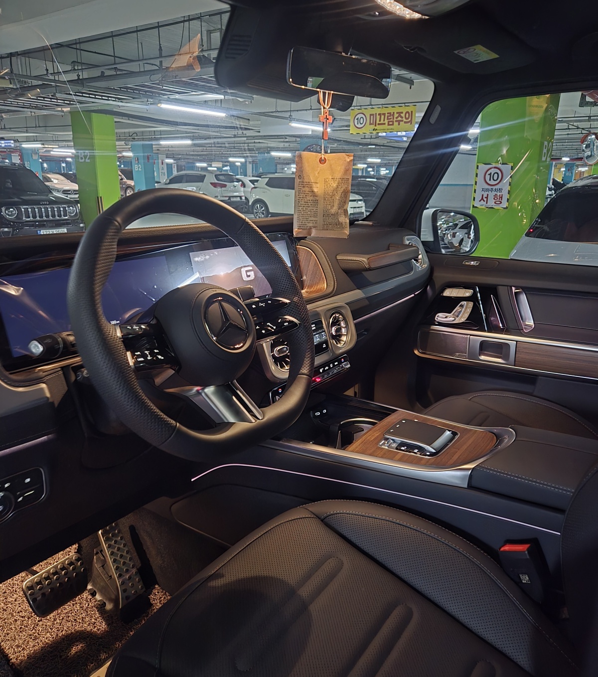 Mercedes-Benz G-Class, 2025 — фото 6 из 7