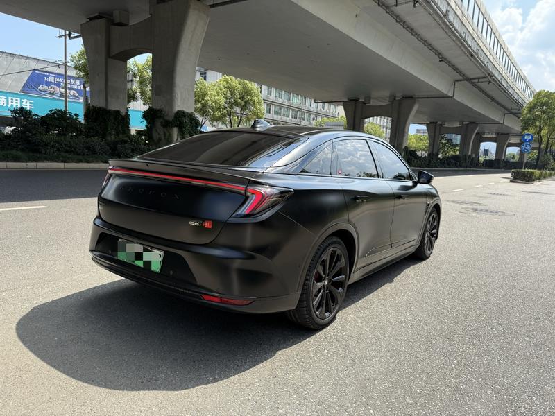 BAIC Arcfox Alpha S, 2025 — фото 7 из 12