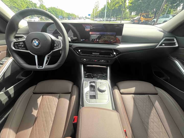 BMW 3 Series, 2026 — фото 8 из 9