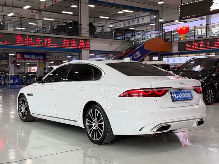 Jaguar XF L, 2025 — фото 6 из 9