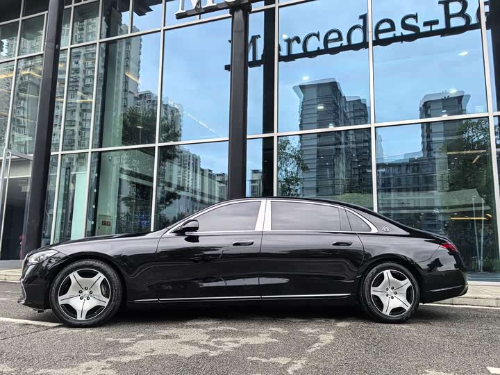 Mercedes-Benz Maybach S-Class, 2023 — фото 4 из 9