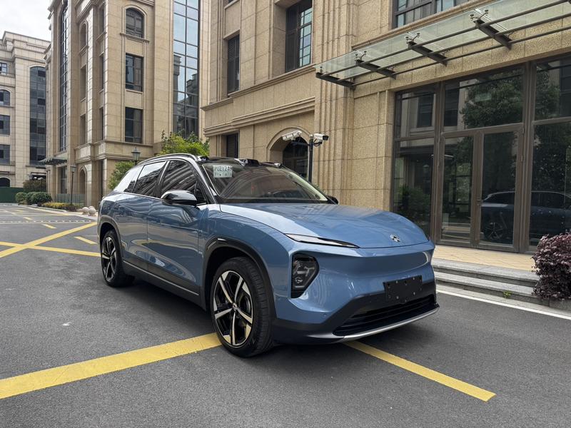 Nio ES7, 2022 — фото 3 из 12