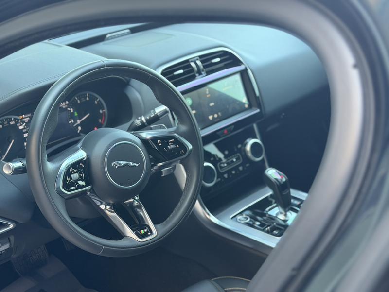 Jaguar XE L, 2022 — фото 7 из 11