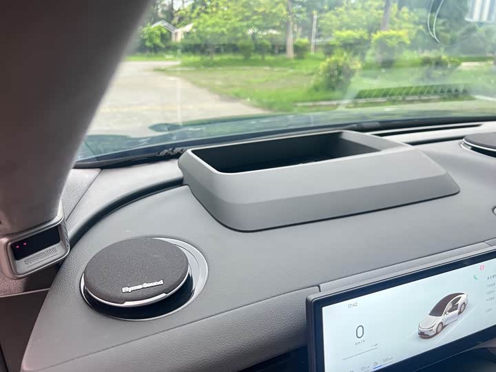 Geely Galaxy Starshine 8 EM-i, 2025 — фото 7 из 9