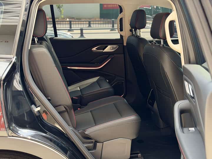 Hongqi HS7 Hybrid, 2025 — фото 3 из 9