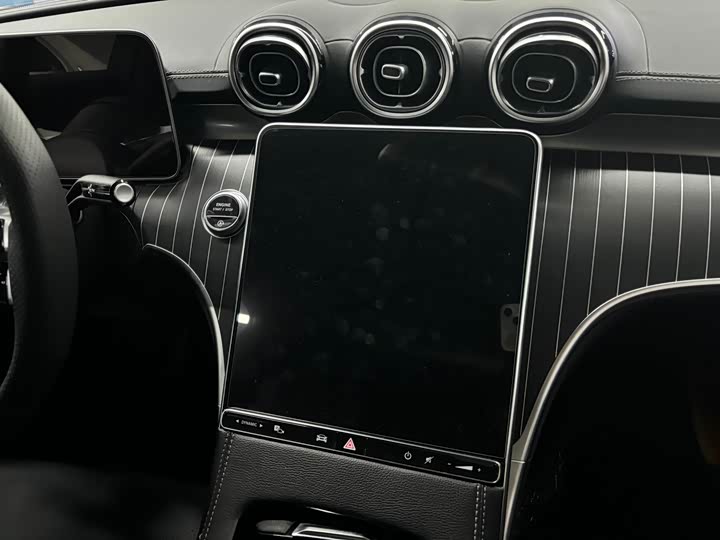 Mercedes-Benz C-Class, 2023 — фото 9 из 9