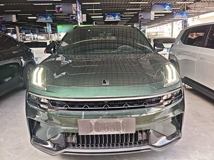 Lynk & Co 06 EM-P Hybrid, 2023 — фото 3 из 9
