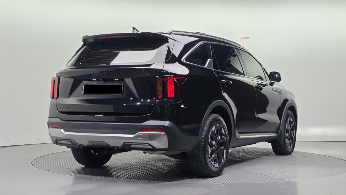 Kia Sorento, 2024 — фото 2 из 12